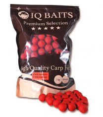 IQ Baits Prmium bojli z: Chilli - Kolbsz